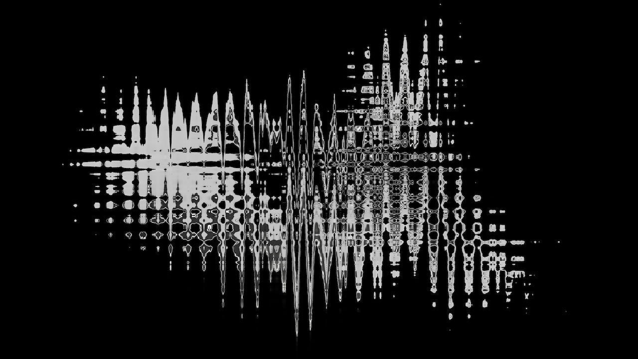 True Peak vs Peak: What Musicians Need to Know About Headroom and Loudness