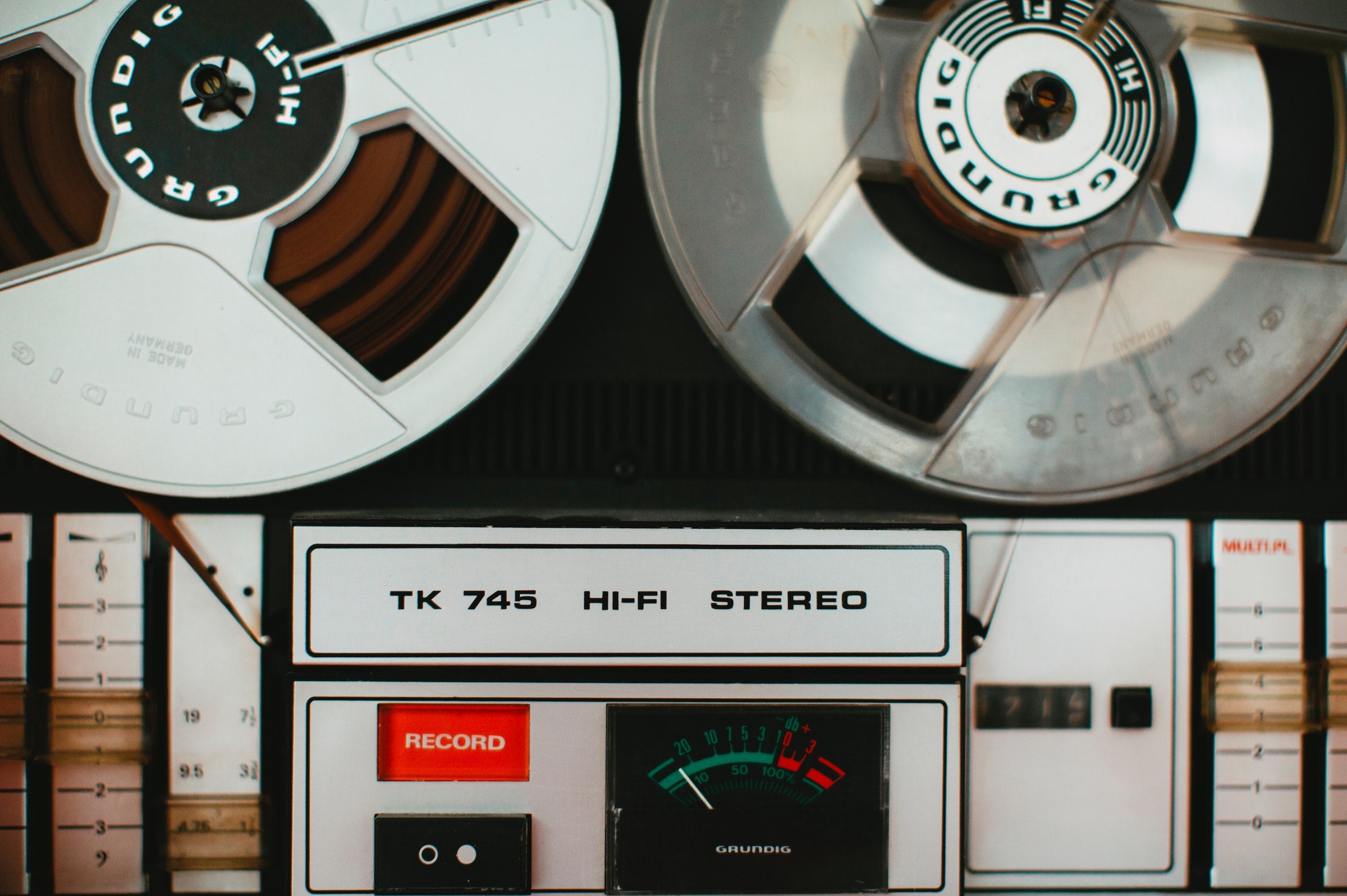The Evolution of Mastering: How Technology is Changing the Way We Master Music